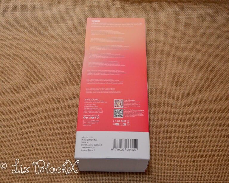 Terrific Vibes: An In-Depth Review of the Future-Forward Vibrator Terri by HoneyPlayBox.com Copyright Liz BlackX