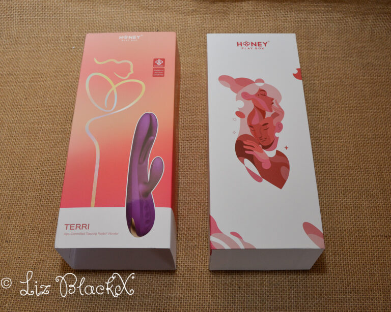 Terrific Vibes: An In-Depth Review of the Future-Forward Vibrator Terri by HoneyPlayBox.com Copyright Liz BlackX