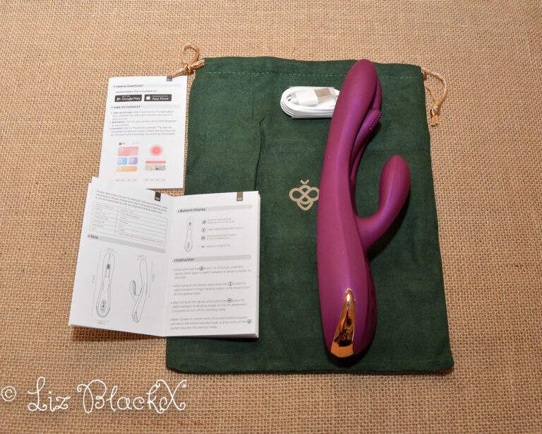 Terrific Vibes: An In-Depth Review of the Future-Forward Vibrator Terri by HoneyPlayBox.com Copyright Liz BlackX