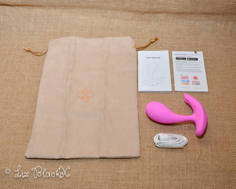 Honey Play Box's Oly 2: A Feature-Packed Vibrator for Tech-Savvy Pleasure Seekers Copyright Liz BlackX
