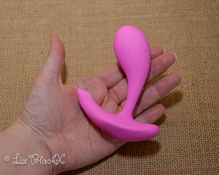 Honey Play Box's Oly 2: A Feature-Packed Vibrator for Tech-Savvy Pleasure Seekers Copyright Liz BlackX