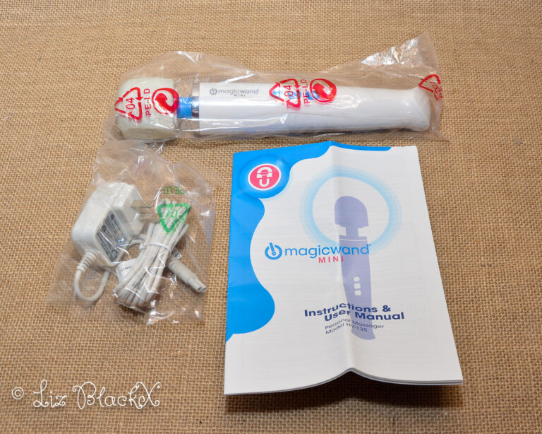 Testing the Magicwand Mini: Bringing Simplicity and Pleasure Together Copyright LizBlackX