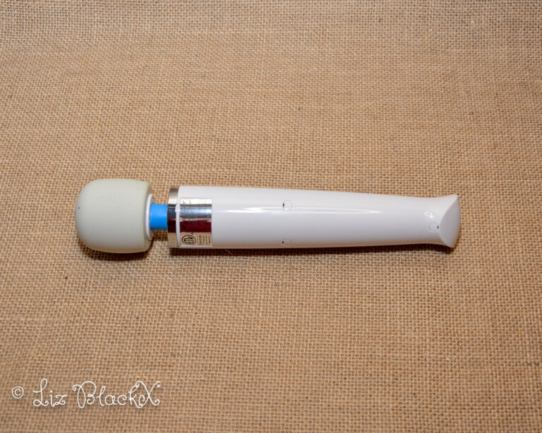 Testing the Magicwand Mini: Bringing Simplicity and Pleasure Together Copyright LizBlackX