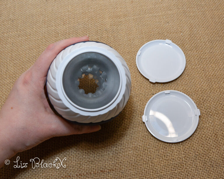 KYO Capsule 2 Review: Unveiling Discreet Vibrations for Maximum Pleasure Copyright Liz BlackX