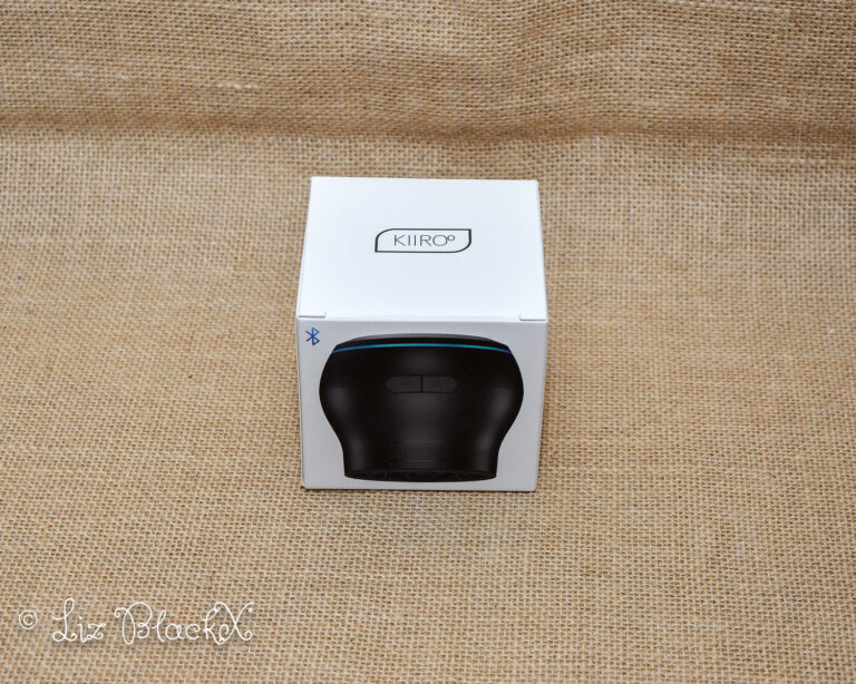 Powerful Pleasure: Kiiroo's Duo - PowerBlow & Feel Pocket Stroker Review Copyright LizBlackX