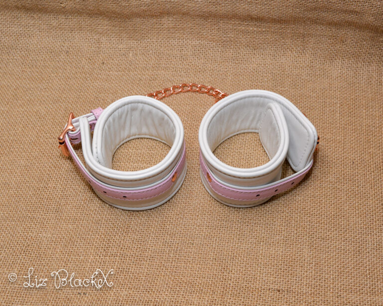 Liebe Seele Fairy Ankle Cuff Review: Luxurious Comfort Meets Exquisite Style Copyright Liz BlackX
