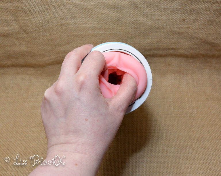 Leten Insulated Cabin Telescopic Heating Male Masturbator Review: Unboxing a Multi-Sensory Masterpiece | HoneySx Review Leten Insulated Cabin Male Masturbator Copyright LizBlackX