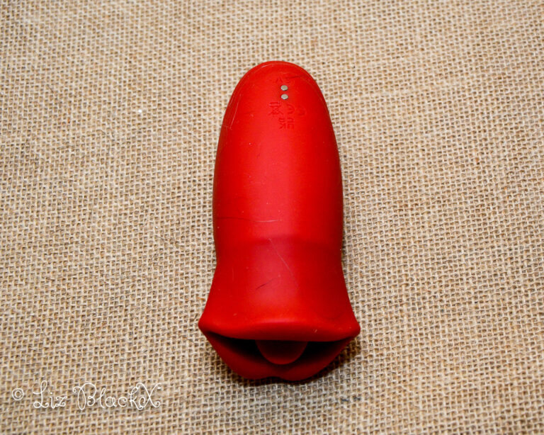 Licking & Sucking Vibrator from Inyarose - A Giggle-Inducing Orgasmic Experience Copyright Liz BlackX