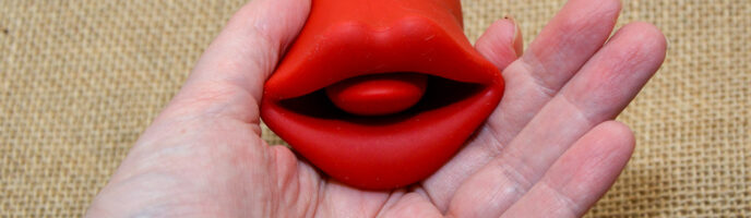 Licking & Sucking Vibrator from Inyarose – A Giggle-Inducing Orgasmic Experience