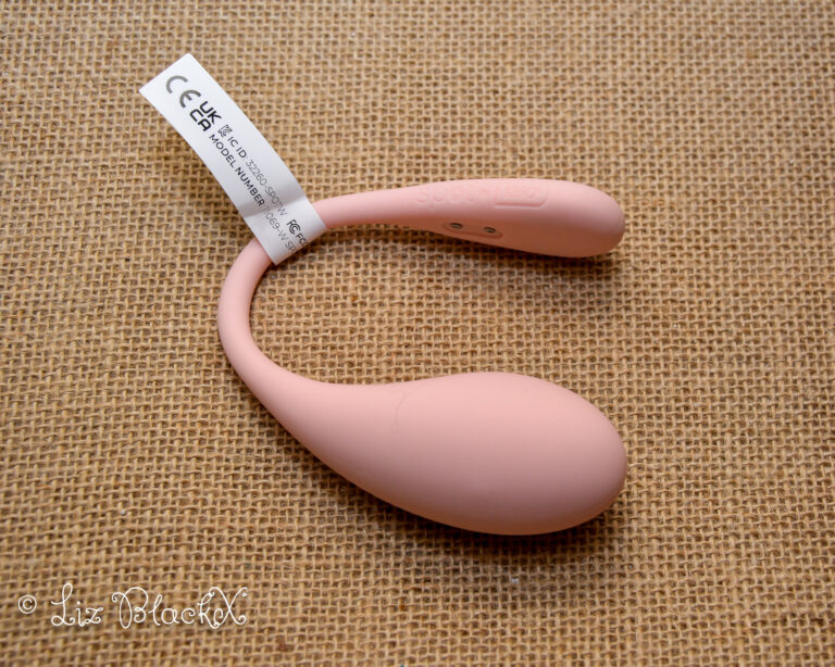 Kiiroo Spot Review: App-Controlled Vibrator with Dynamic Lightshow Copyright Liz BlackX