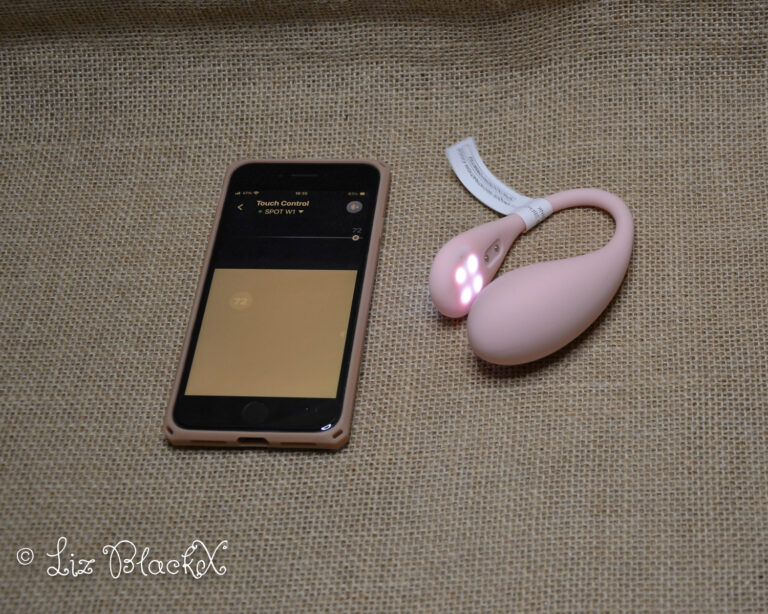 Kiiroo Spot Review: App-Controlled Vibrator with Dynamic Lightshow Copyright Liz BlackX