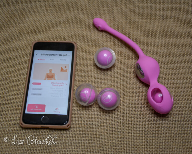 HoneyPlayBox Elektra E-stim Kegel Trainer Set Review: Get Charged Up with this Device! Copyright Liz BlackX