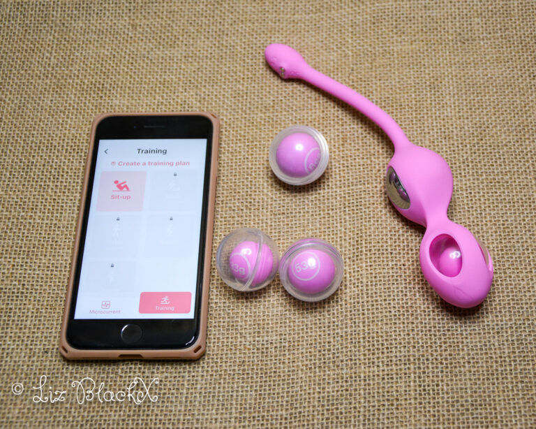 HoneyPlayBox Elektra E-stim Kegel Trainer Set Review: Get Charged Up with this Device! Copyright Liz BlackX