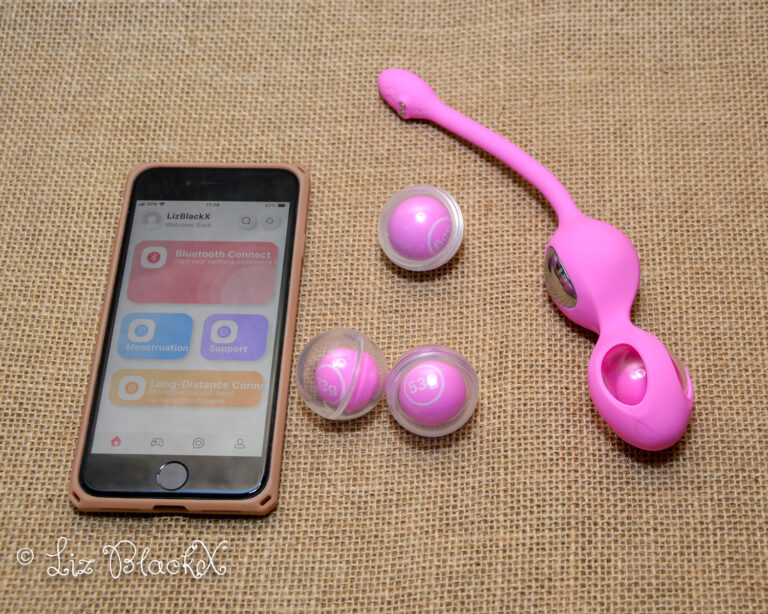 HoneyPlayBox Elektra E-stim Kegel Trainer Set Review: Get Charged Up with this Device! Copyright Liz BlackX