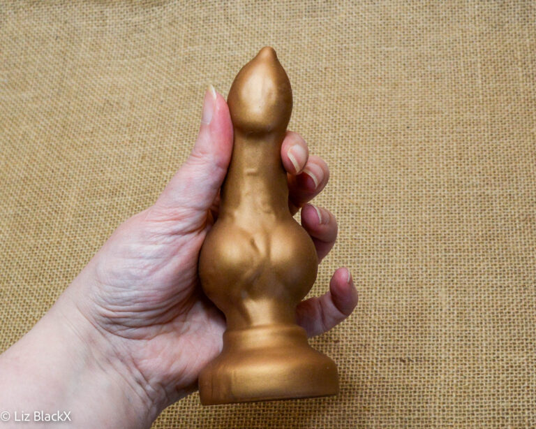 Juliettoys Jax Realistic Silicone Dildo: Honest Review and Insights Copyright Liz BlackX
