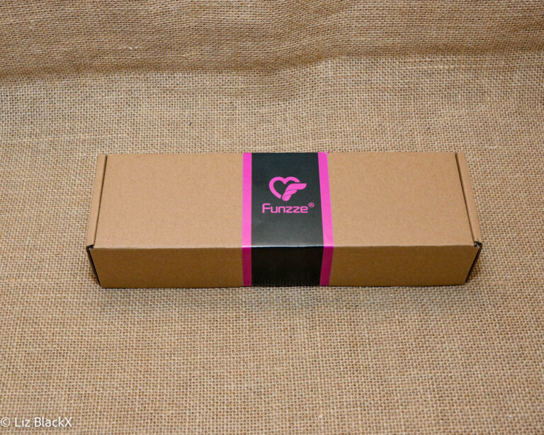 Review of the 3-in-1 Wiggling, Sucking Rabbit Vibrator with Rolling Beads Funzze Copyright Liz BlackX