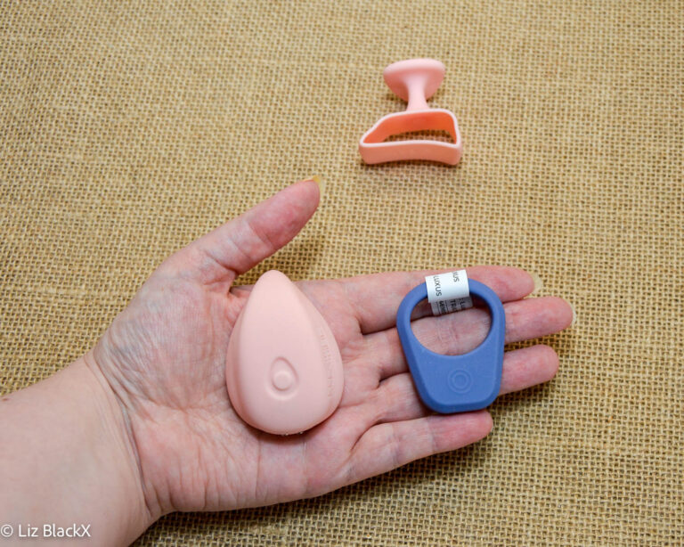 The Luxus Couple Vibrator: A Magnetic Twist on Shared Fun Copyright Liz BlackX