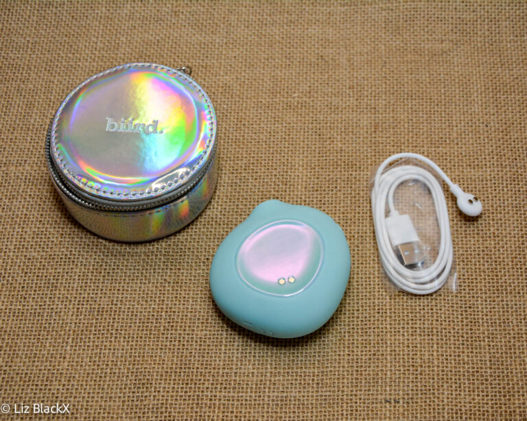 Biird Lumii Review: Aesthetic Elegance Meets Fun, Intense Clitoral Pleasure Copyright Liz BlackX