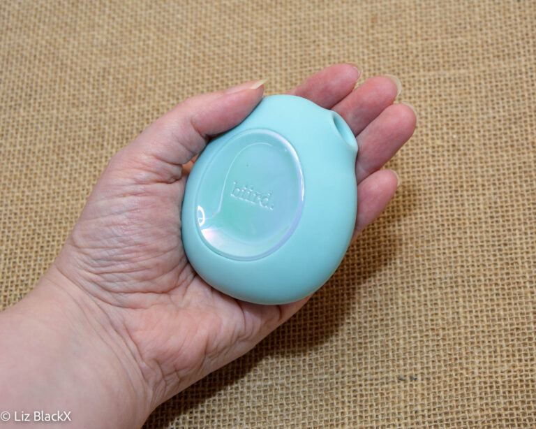 Biird Lumii Review: Aesthetic Elegance Meets Fun, Intense Clitoral Pleasure Copyright Liz BlackX