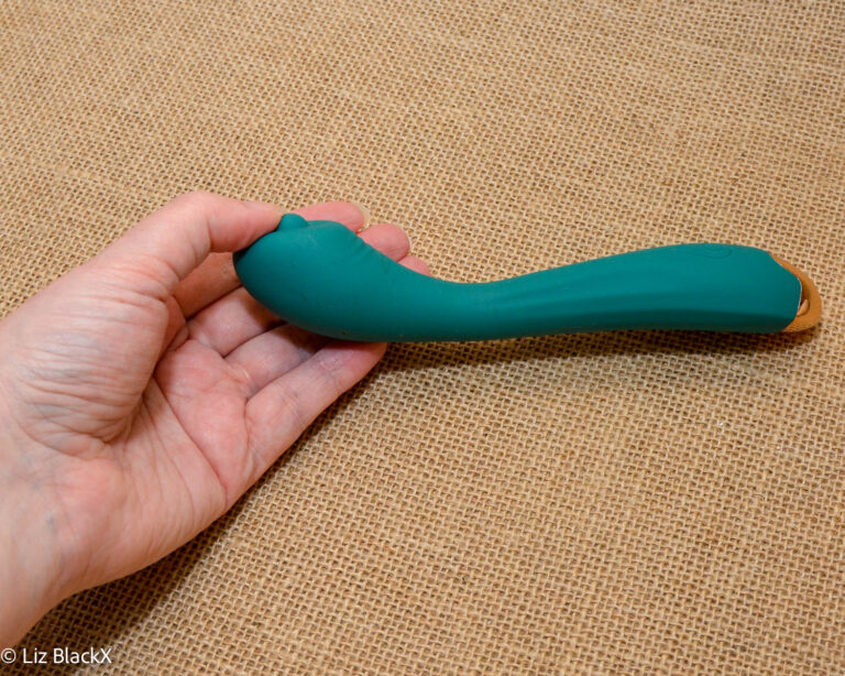 An Honest Look at the Funzze G-Spot Vibrator with Raised Nub: Design, Discretion, and Performance Copyright Liz BlackX