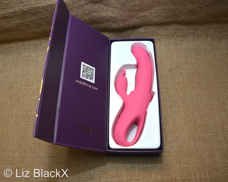 Hands-Free Pleasure: A Closer Look at the VVD Rider Desire & Rider Go (Plus Valentine’s Deals!) Copyright Liz BlackX