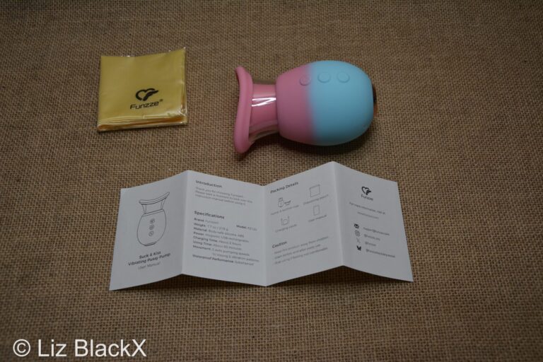 Funzze Suck and Kiss Vibrating Pussy Pump Honest Review Copyright Liz BlackX