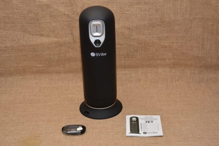 SVibe Ikon Jet: High-Tech Suction for Serious Sessions Copyright Liz BlackX